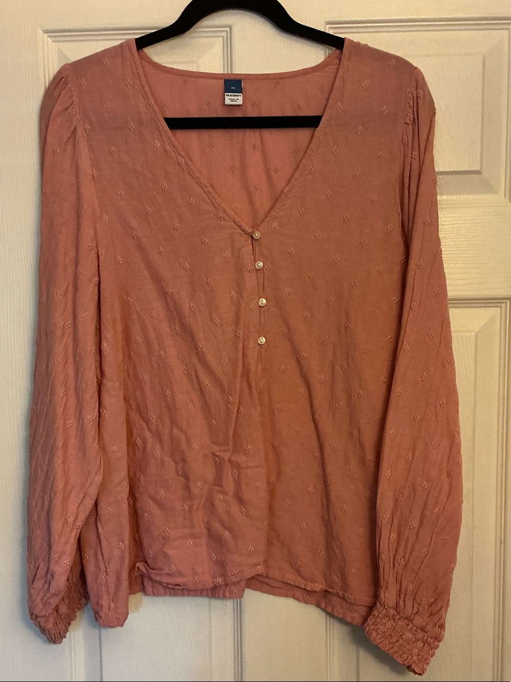 Old Navy Dusty Rose V-Neck Button-Front Blouse